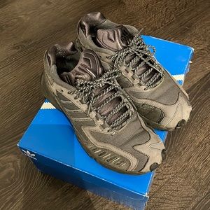 adidas Torsion TRDC Trainers - Grey Six Core Black